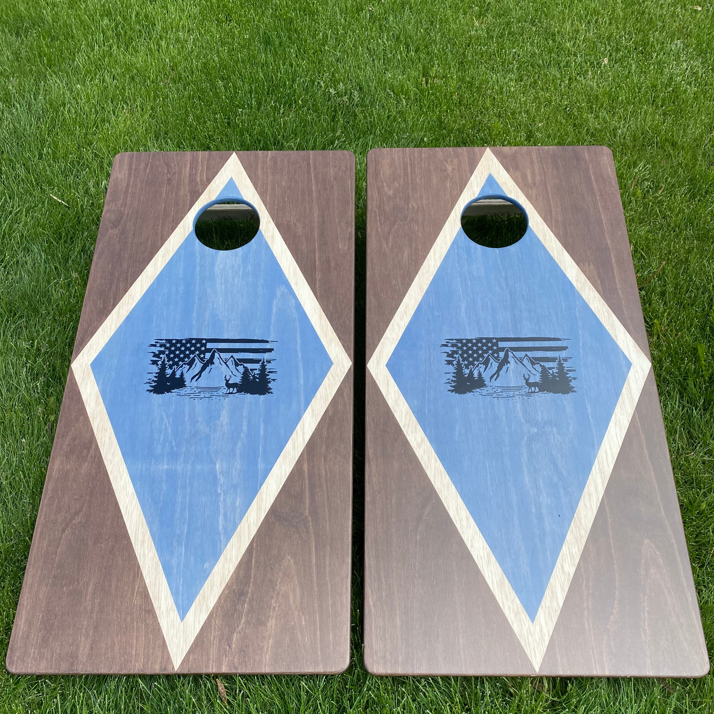 "Diamond Flag" Cornhole Set